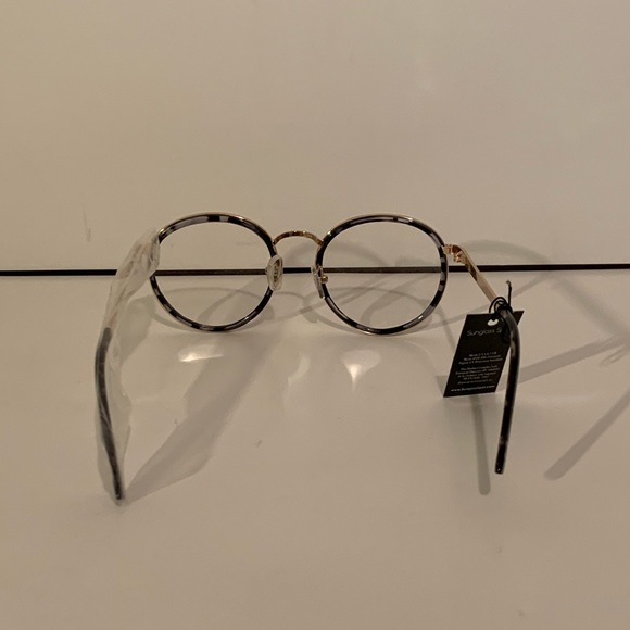 😎 [4 FOR $25] [BRAND NEW] SUNGLASS SPOT WOMEN'S CIRCULAR SUNGLASSES 😎 - Picture 4 of 9